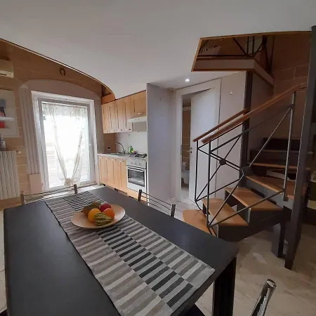 La Casa Del Sole * バーリ